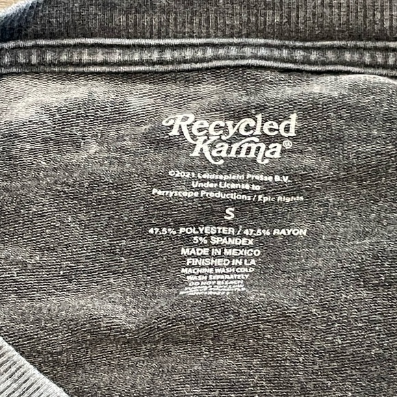 AC/DC Gray Cropped Sweatshirt - Picture 6 of 6